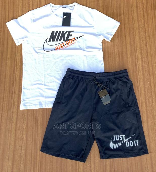 Nike Top and Down · Photo 2