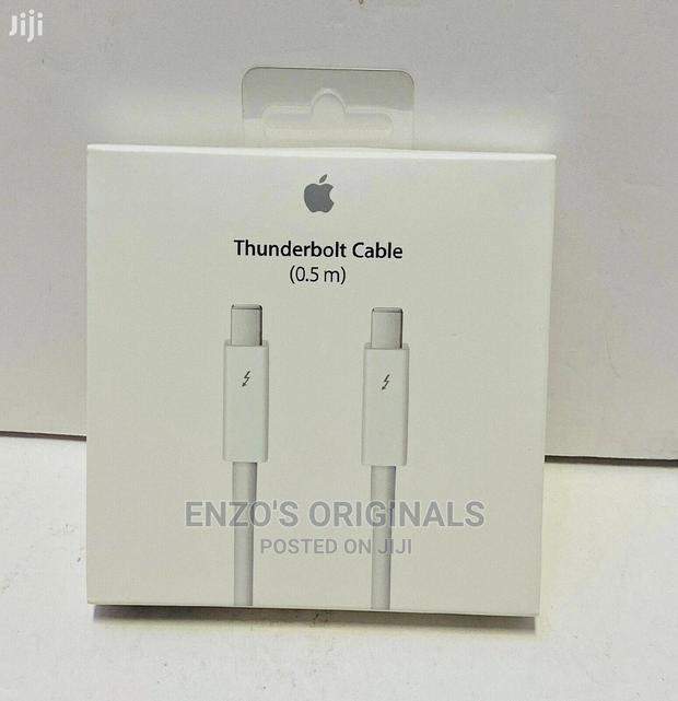 Apple Thunderbolt 2 Cable 0.5m Original · Photo 1