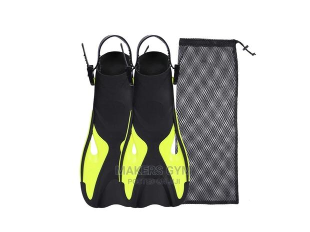 Swimming Fin (Universal Size) · Photo 1