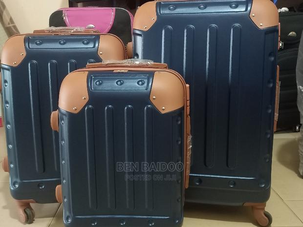Unisex Traveling Bags · Photo 4