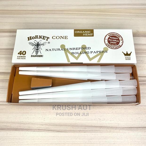 Hornet Organic Hemp Prerolled Cones - White · Photo 1