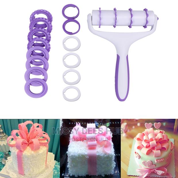 Fondant Ribbon Cutter · Photo 4