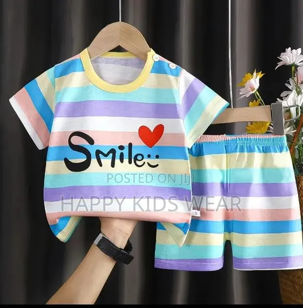 Baby Top and Down Wear · Photo 1