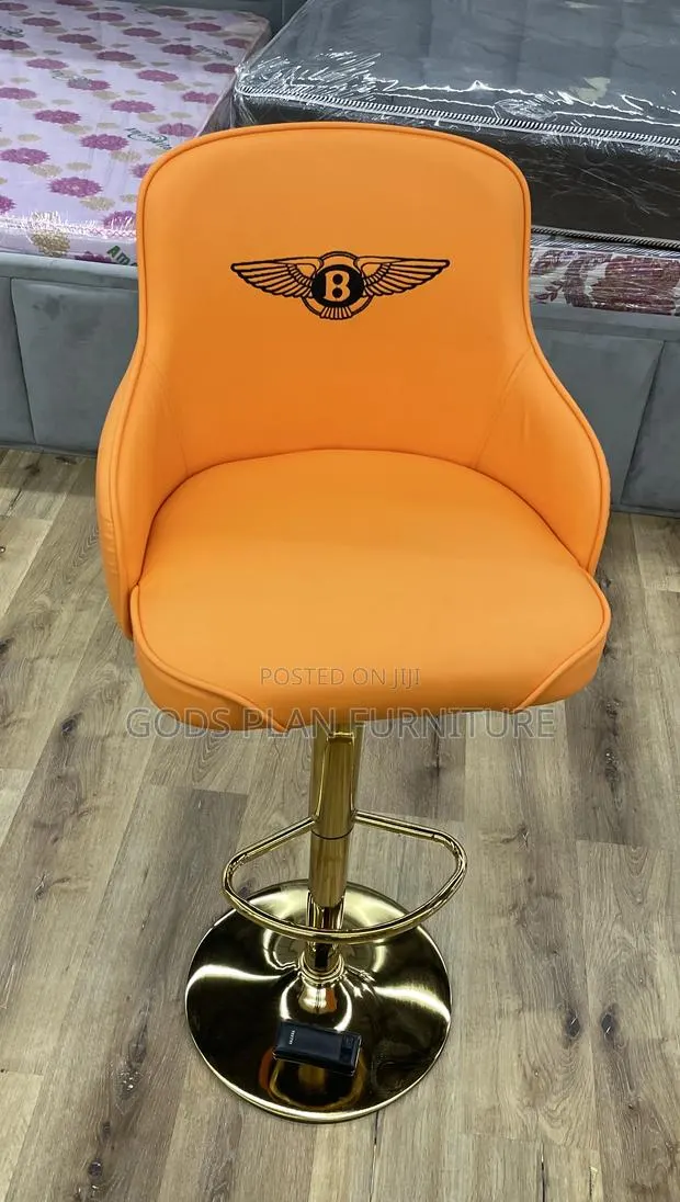 High Bar Chair · Photo 1