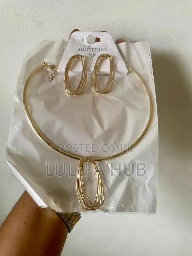 Fashion Jewelry Necklace · Photo 1