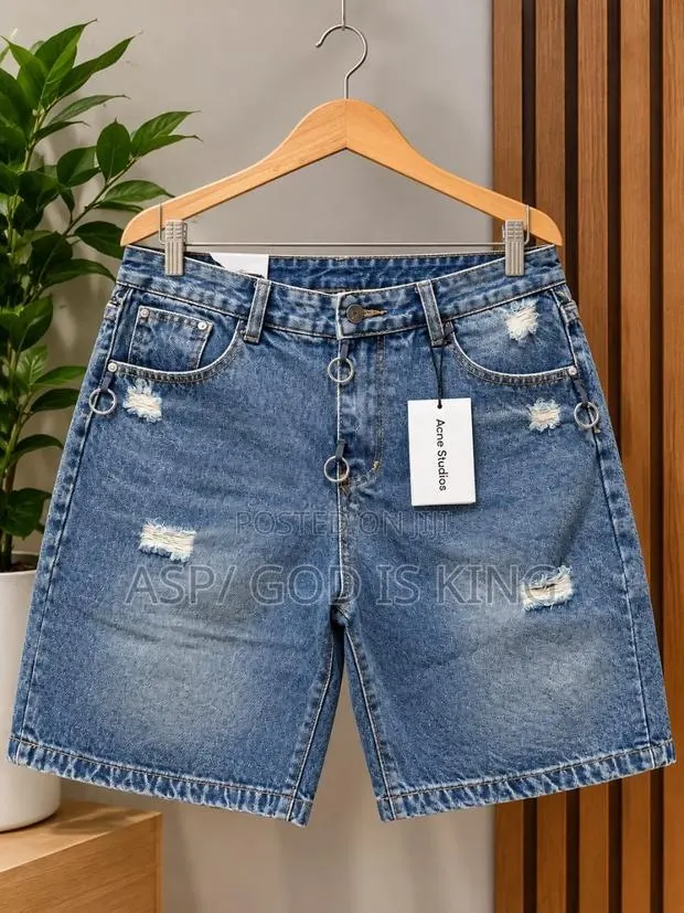 Jeans Shorts · Photo 1