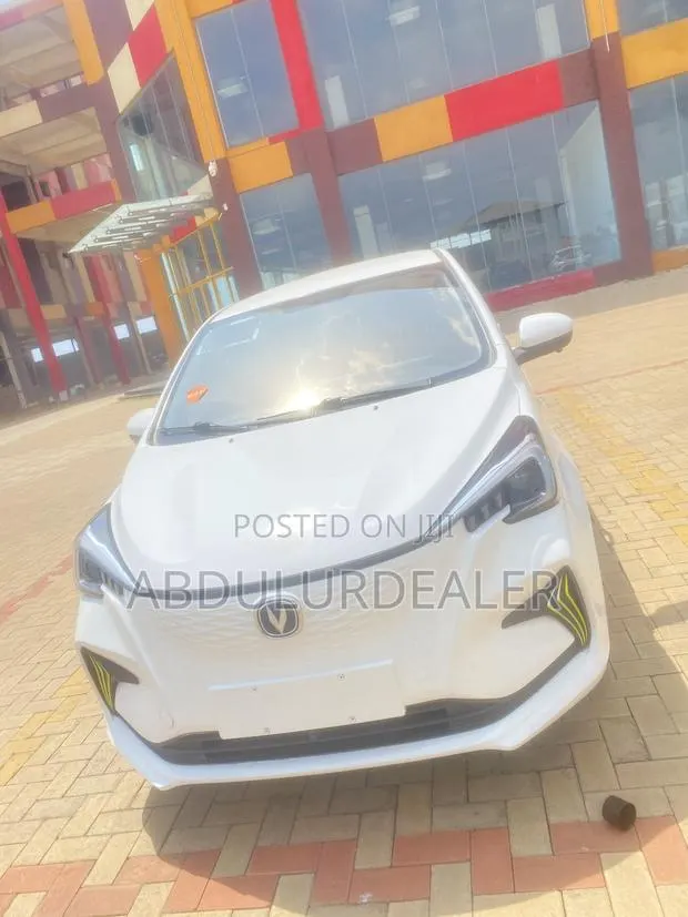 Changan BenBen E-Star 2025 White · Photo 1