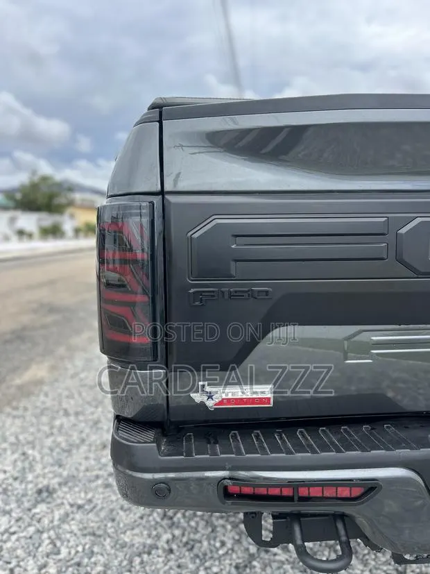 Ford F-150 XLT 4x2 SuperCrew Cab Styleside 6.5 ft. box 157 in. WB 2020 · Photo 1