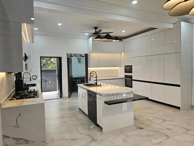 Modern Kitchen Cabinet, Woodwork Metalwork Design Build · Photo 1