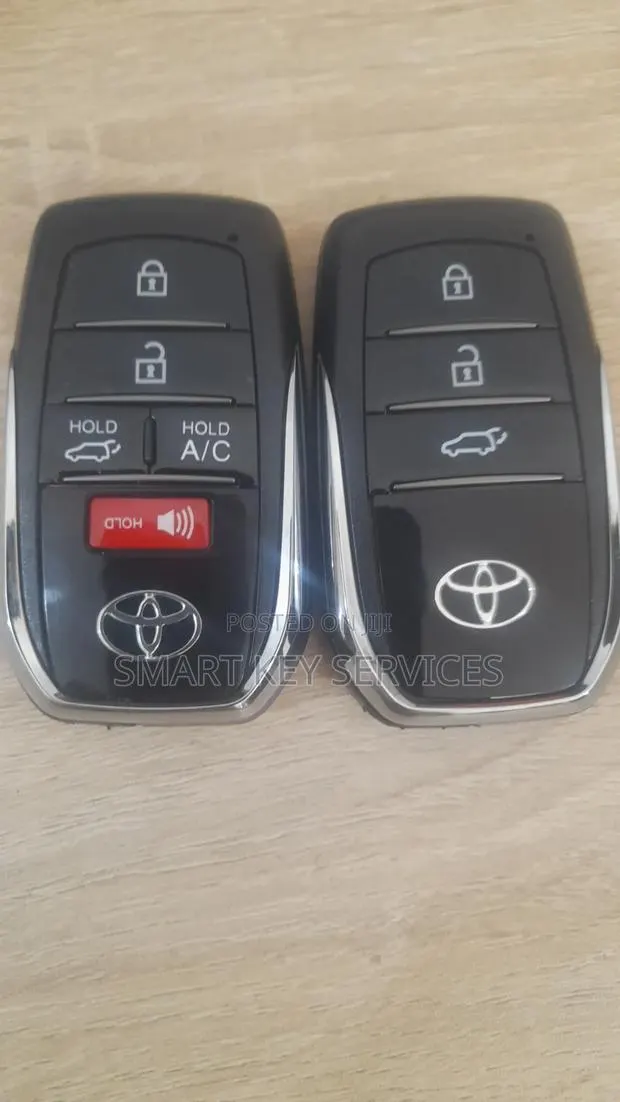 Toyota LAND CRUISER SMART KEY 22 - 2024 · Photo 1