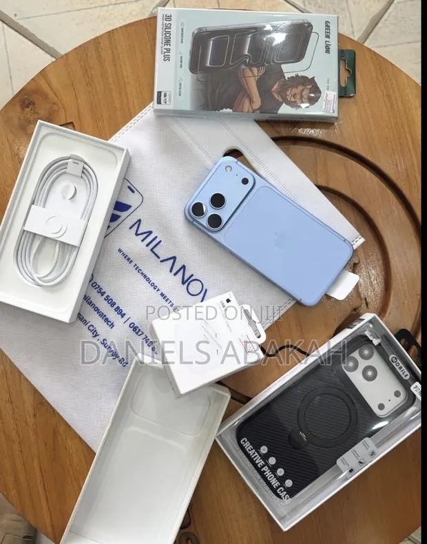 New Apple iPhone 18 Pro Max 512 GB Blue · Photo 1