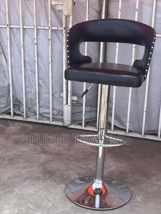 Counter Stool · Photo 1