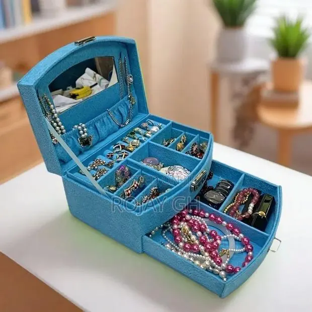 Multi Layer Jewerly Box for Engagement - Blue · Photo 1