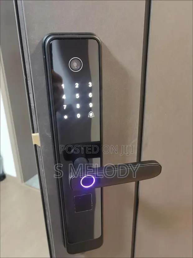 Smart Door Lock · Photo 2