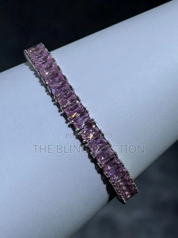 Pink Tennis Bracelet · Photo 1
