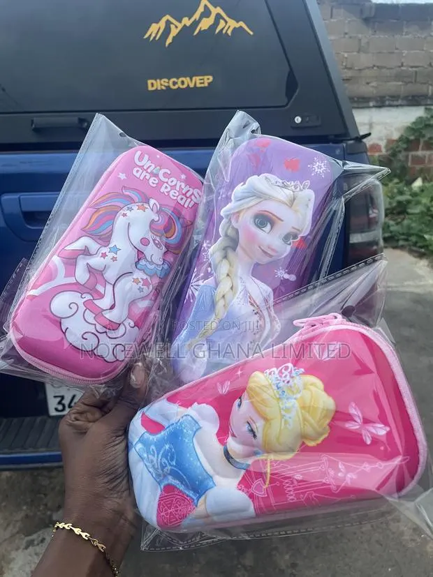 Pencil Cases Available At Wholesale · Photo 1