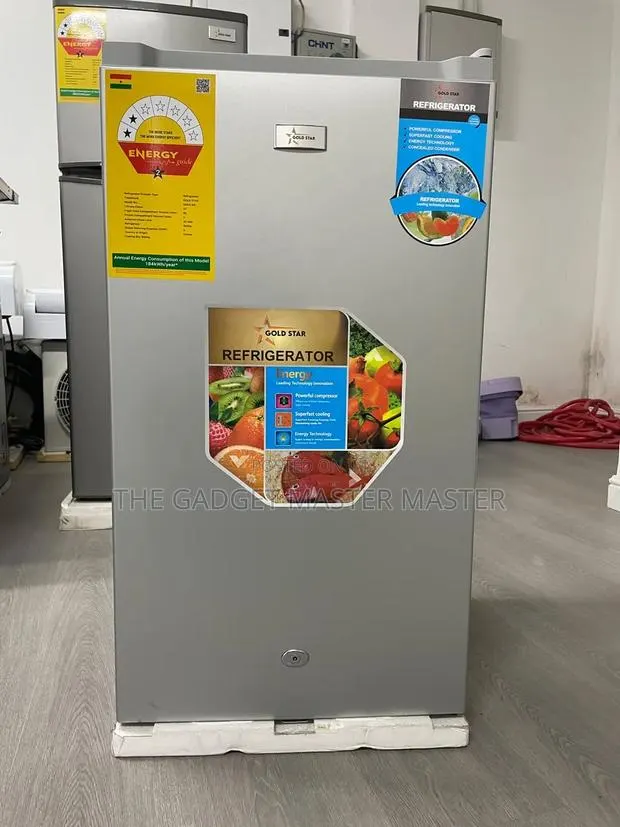 Gold Star GSKS-90l Table Top Refrigerator · Photo 1