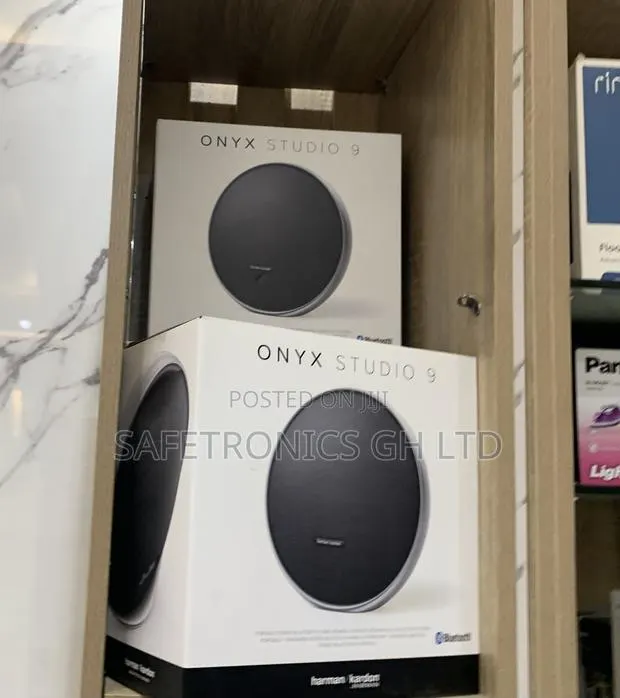 Choose Best Harman Kardon Onyx Studio 9 Premium, Portable · Photo 1