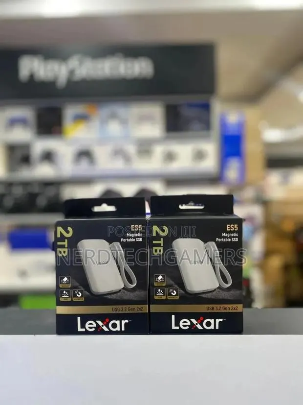Lexar 2tb Es5 Magnetic Portable SSD · Photo 1
