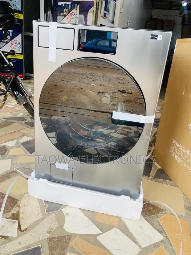 Shop Samsung 22kg Wash and Dry Washing Machine · Photo 1