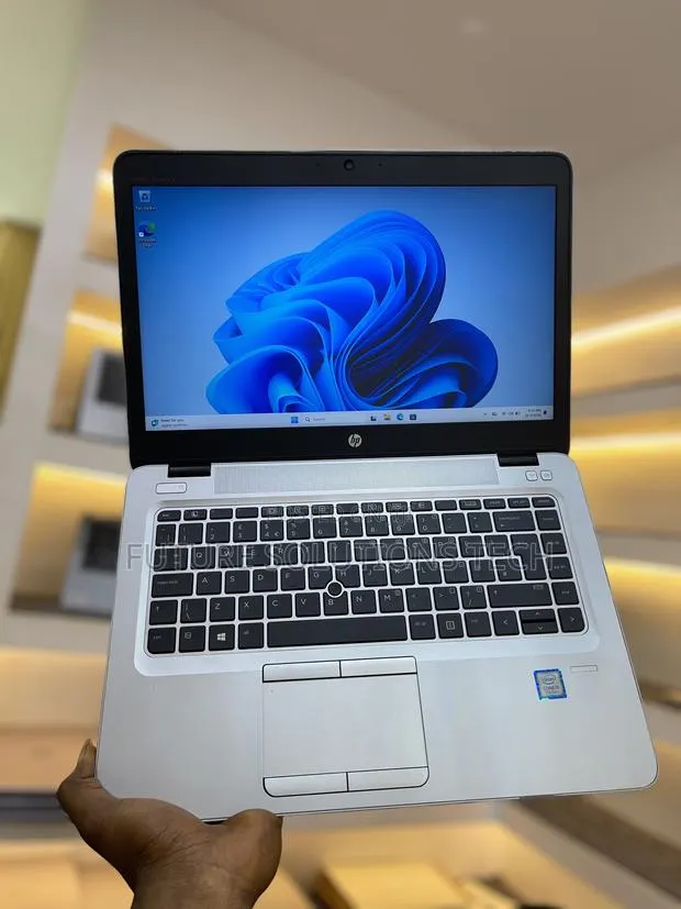Laptop HP EliteBook 840 G4 8GB Intel Core i5 SSD 256GB · Photo 1