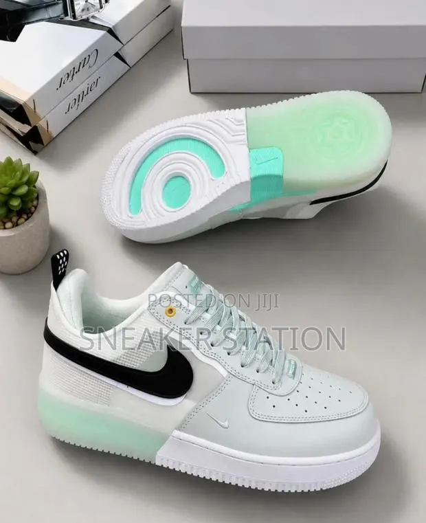 Nike Air Force 1 React Grey Mint · Photo 1