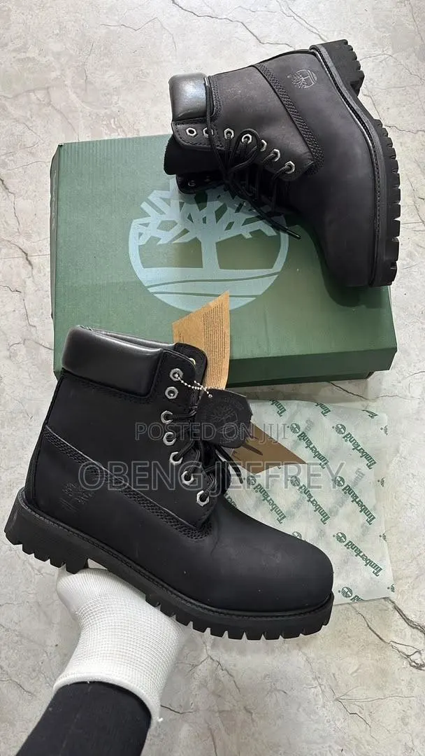 Original Timberland Waterproof Boot Triple Black · Photo 1