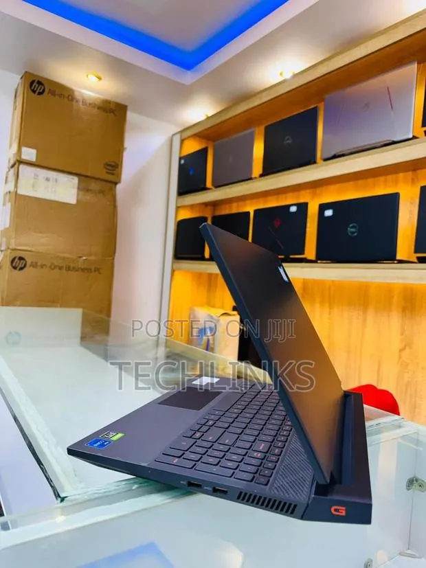 Laptop Dell G15 5511 16GB Intel Core i7 SSD 512GB · Photo 1