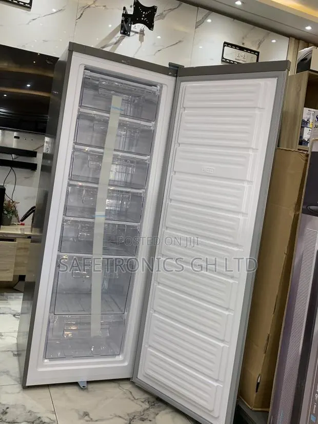 Ultra Modern 225 Liters Nasco Nasd1-33 Upright Standing Freezer · Photo 1