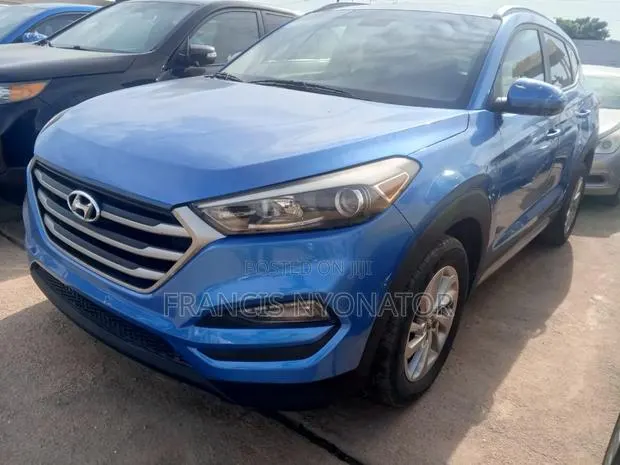 Hyundai Tucson 2017 Blue · Photo 1