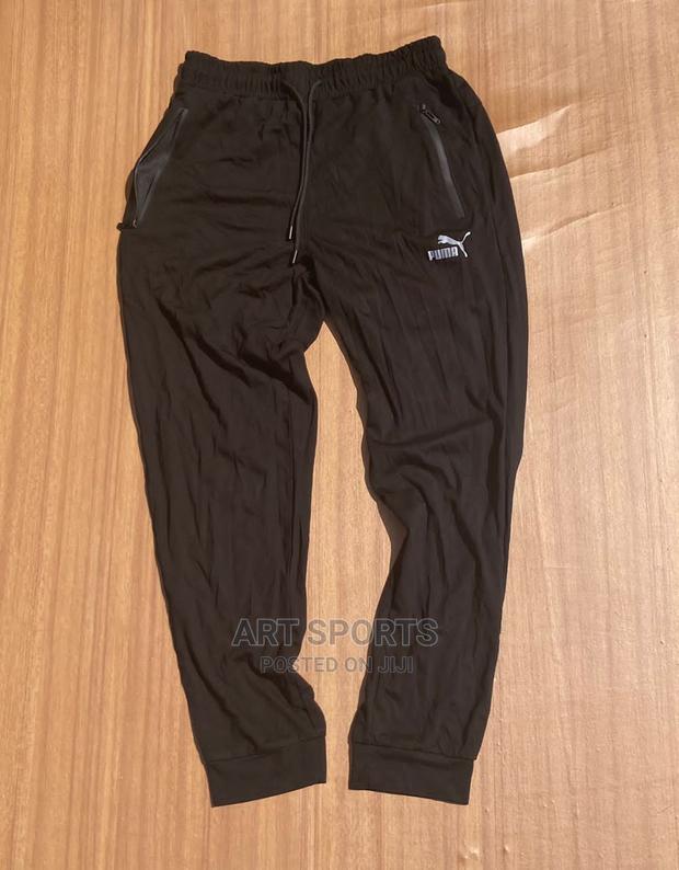 Puma Joggers · Photo 1