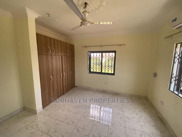 2bdrm Apartment in Tseaddo, Airport Residential Area for Rent · Photo 5