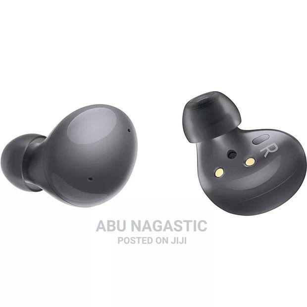 Galaxy Buds2 Wireless Bluetooth Earphone · Photo 1