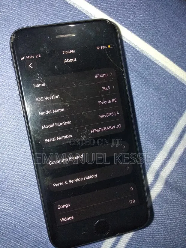 Apple iPhone SE (2020) 64 GB Black · Photo 1
