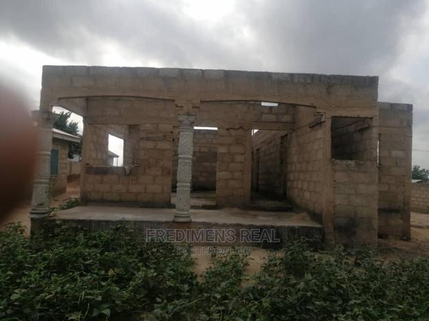4bdrm House In Fredimens Real, Accra Metropolitan For Sale · Photo 2