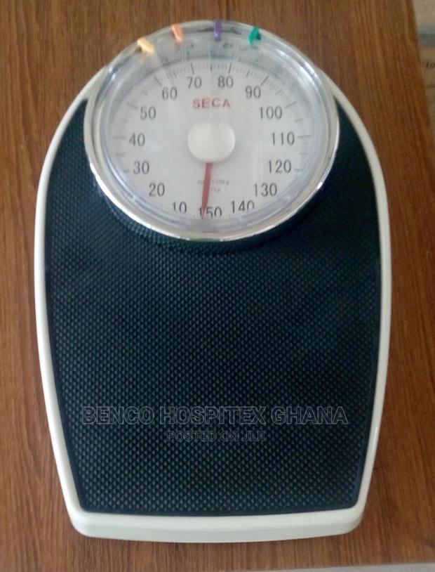 Seca Weighing Scale · Photo 1