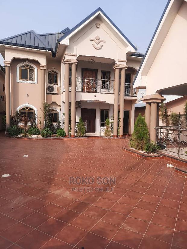 6bdrm Duplex in Dr Roko, West Legon for sale · Photo 6