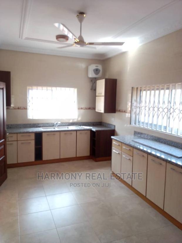 Big House to Let -Dzorwulu · Photo 6