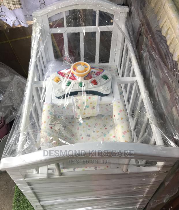Baby’S Wooden White Cot · Photo 2