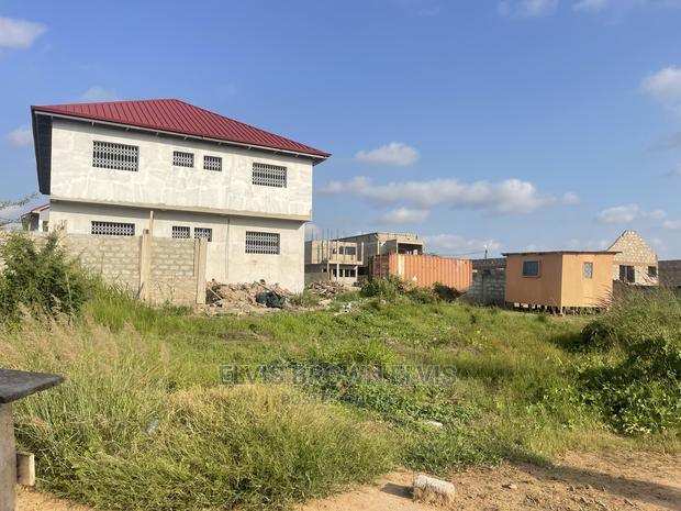 Do You Want to Buy a Title Land at Legon Hills Gud Location · Photo 2