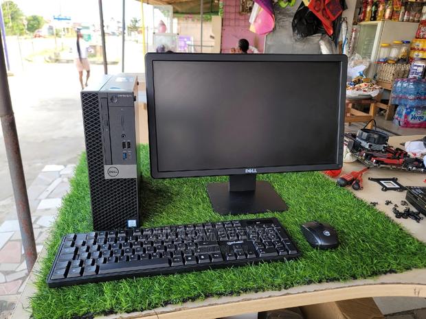 Desktop Computer Dell OptiPlex 5060 8GB Intel Core i5 SSD 256GB · Photo 2