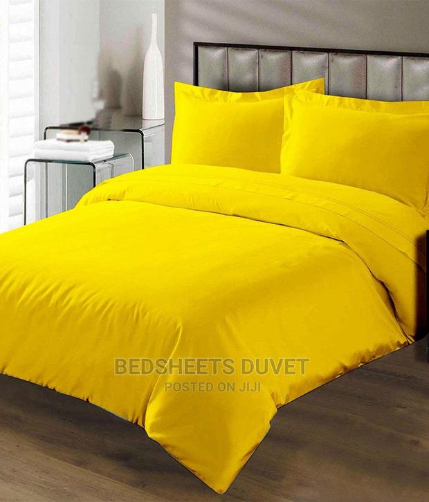 Yellow Fitted Bedsheet Set · Photo 1