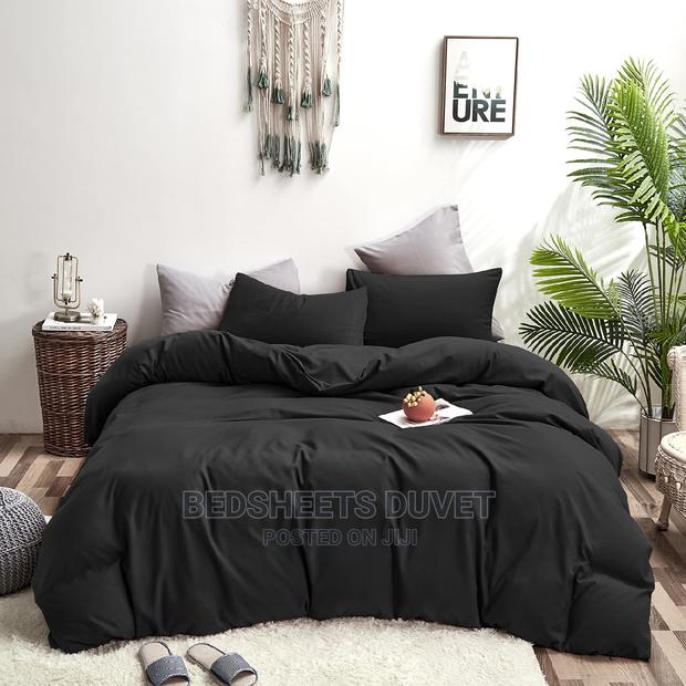 Black Fitted Sheet Set · Photo 1