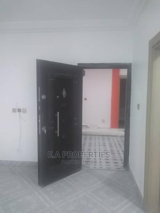 2bdrm Apartment in E a Propertis, School Junction for Rent · Photo 1