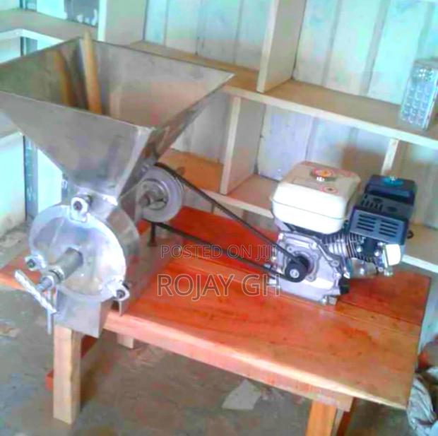 Vegetable/Pepper Grinding Machine · Photo 1