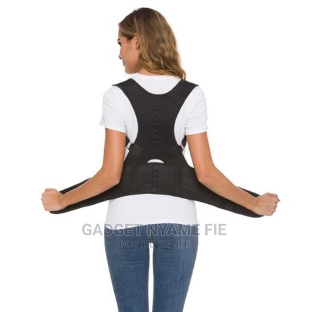 Back Support Belt · Photo 2
