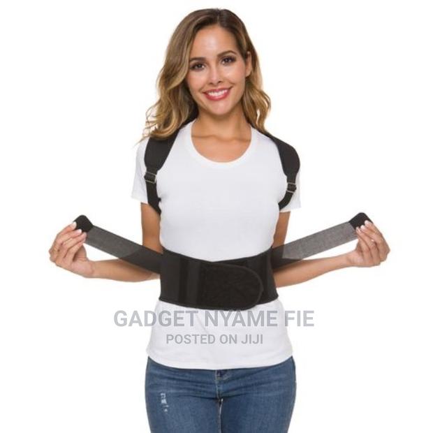 Magnetic Posture Corrector Corset Back Brace Back Belt-Black · Photo 1