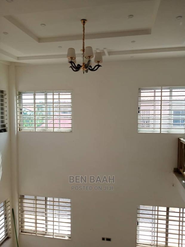 4bdrm Duplex in Ben Properties, Haatso for Sale · Photo 6