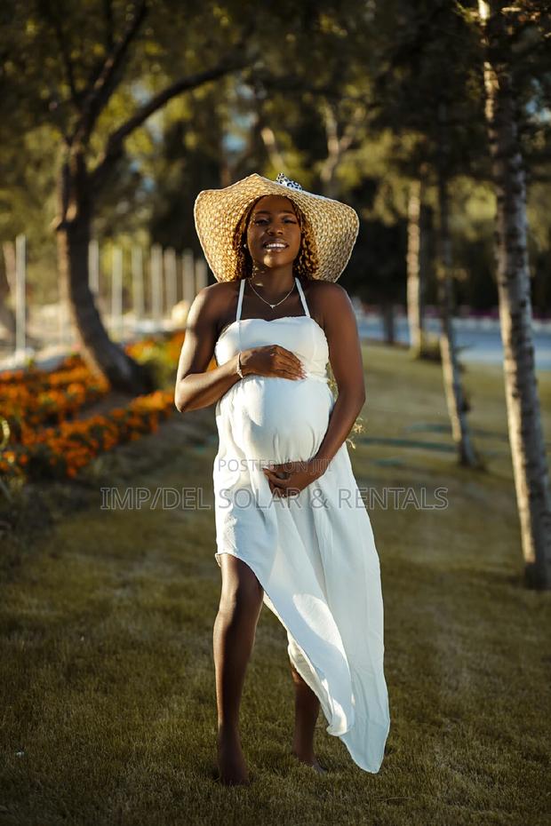 Maternity / Pregnancy Photo Shoot · Photo 3