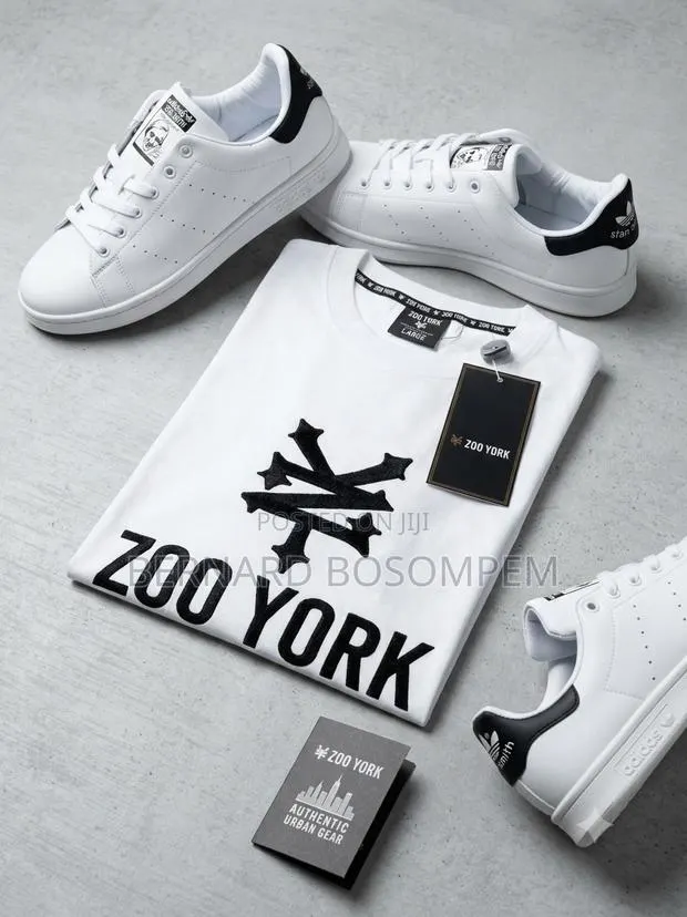 Benz Closet · Photo 1